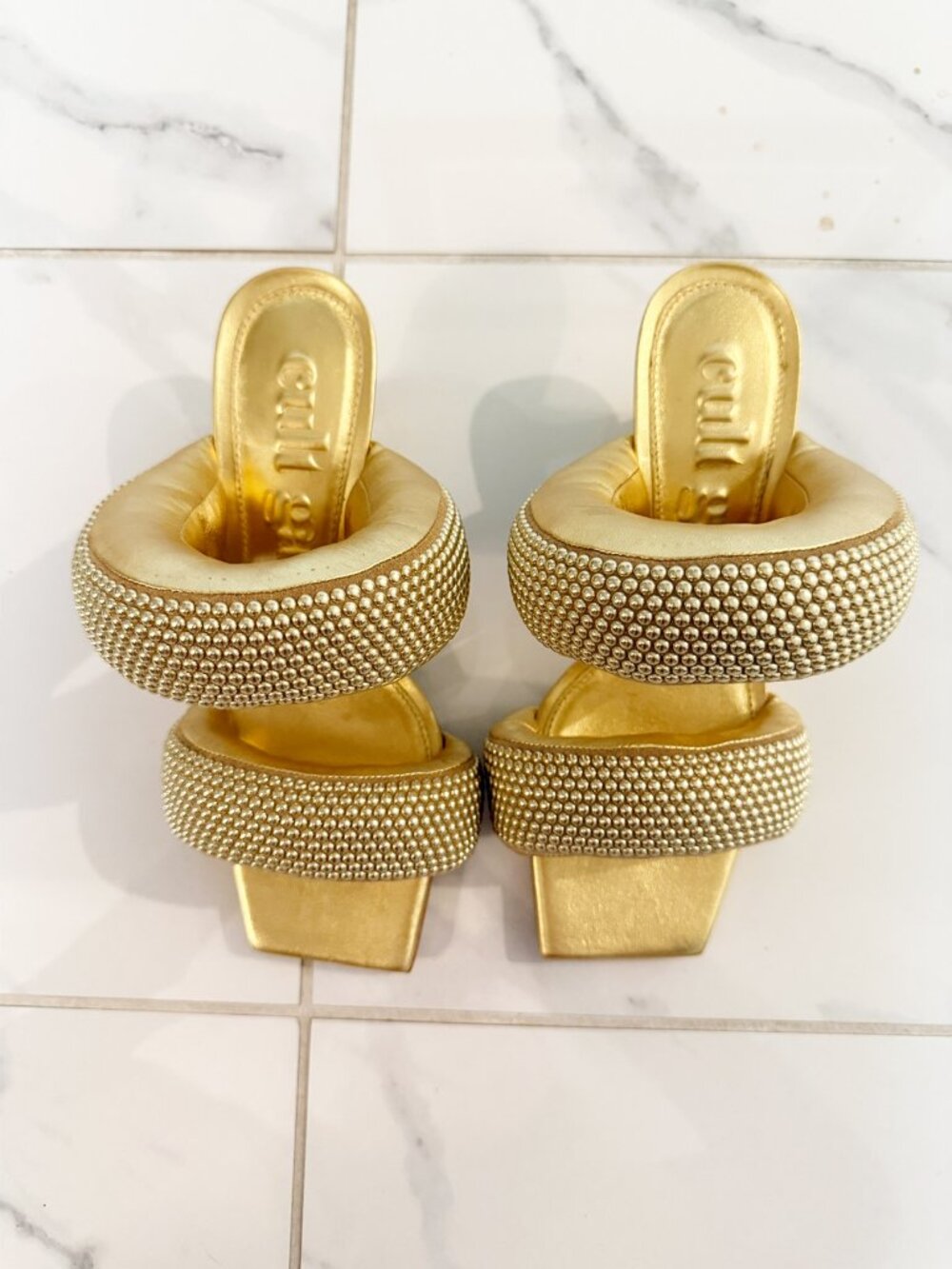 CULT GAIA Rue Studded Metallic Padded Leather Mules In Gold - Picture 3 of 6